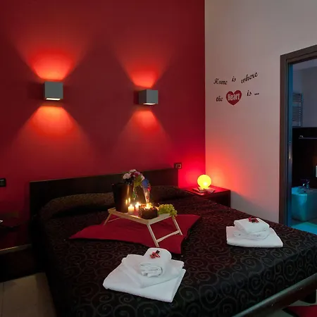 Crossing 1 Guest house 2*