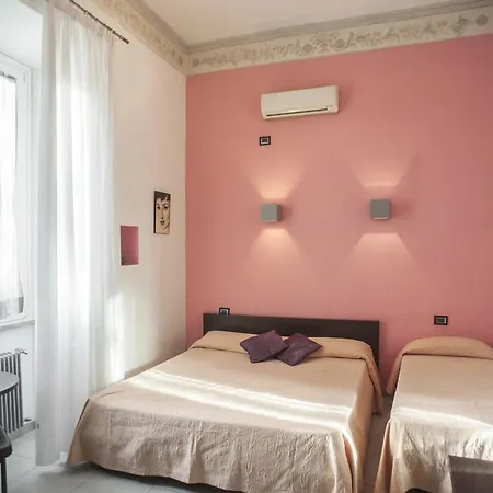 Crossing 1 Guest house 2*